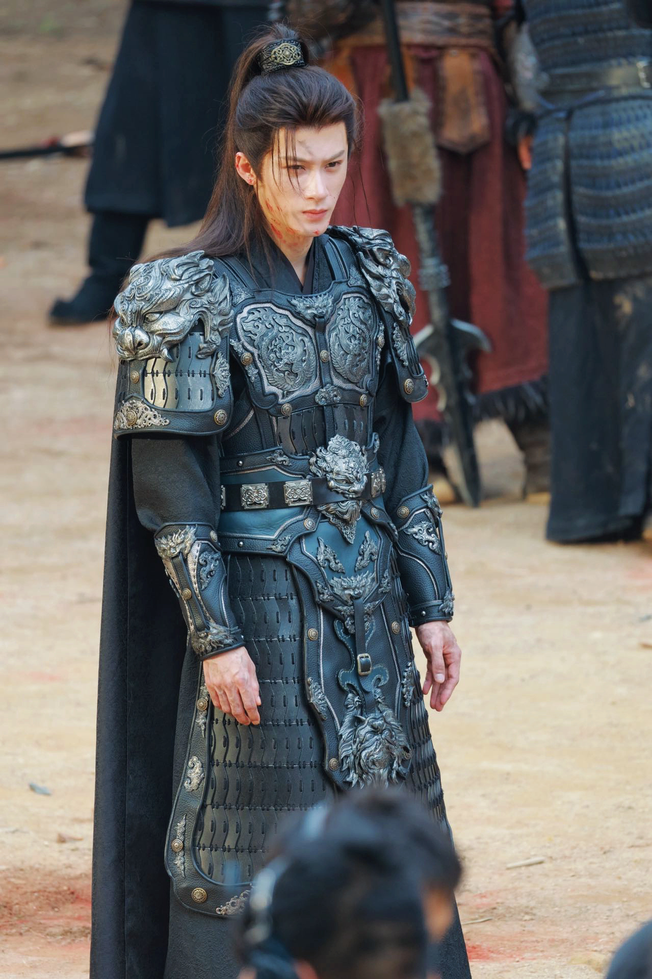 为什么只是站在那我就感觉到浓浓的杀意了檀健次谢却山