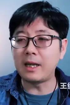 作为一名音乐创作者，我对当下乐评界的“假大空”现象深感忧虑。今天忍不住写了篇小论
