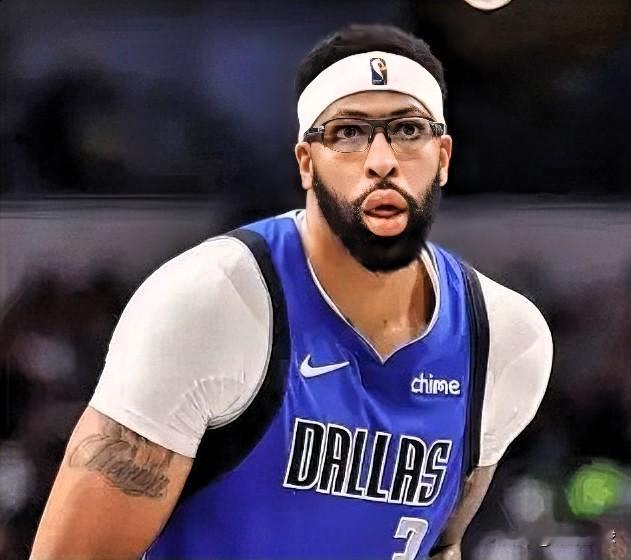 浓眉想留在独行侠！

据美国记者Tim MacMahon报道，浓眉的个人意愿是留