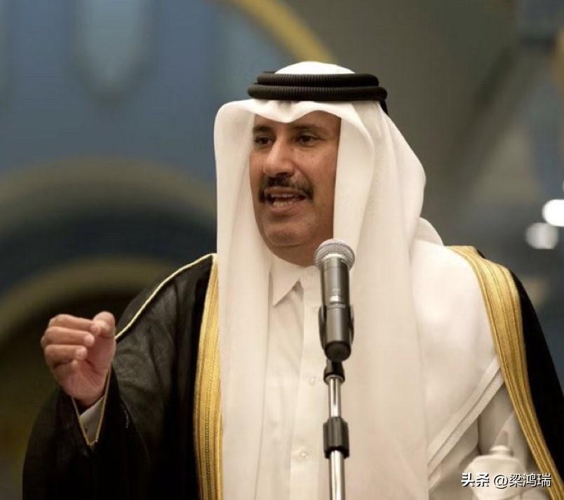卡塔尔前总理哈马德·本·贾西姆是个明白人，他分析的对：

“只要我们（海湾国家）