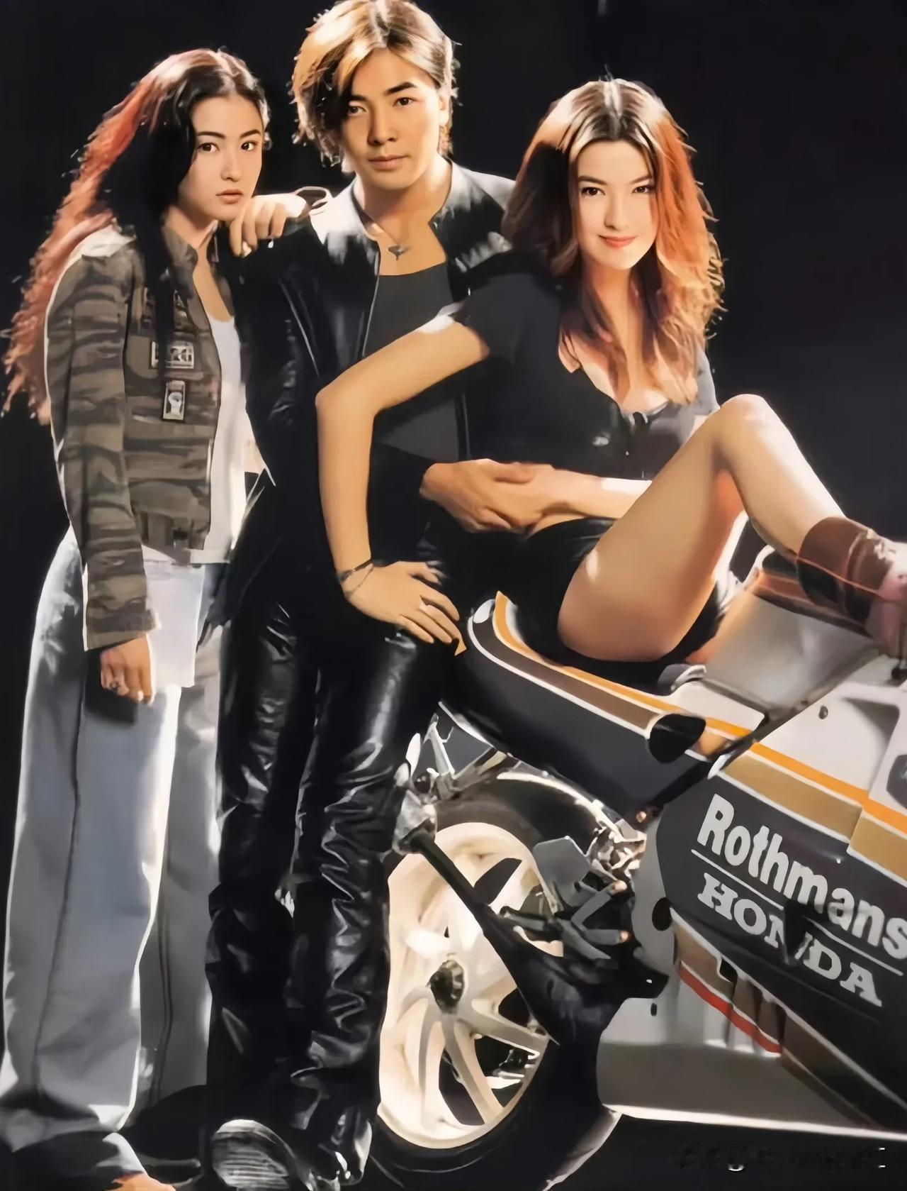 早年张柏芝和郑伊健，旁边的那位女子是谁？