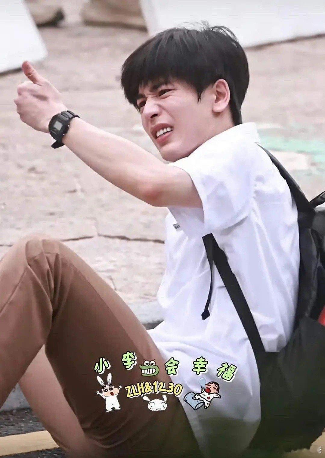 张凌赫一不小心就会演成傻子[允悲] ​​​