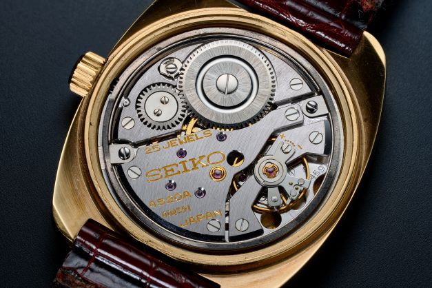 十大精工之三 Astronomical Observatory Chronome