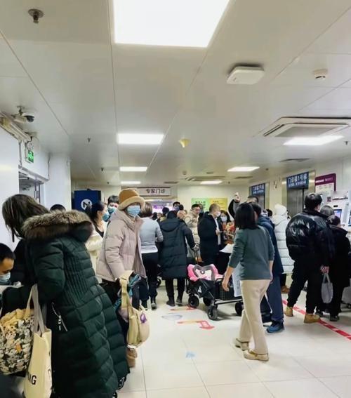 河南甲流高发期到了，尤其儿童注意防范。据大象新闻：中医药大学第一附属医院儿科专家