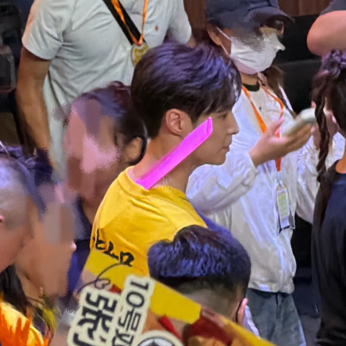 小梳变大梳哈哈哈哈哈哈哈哈 