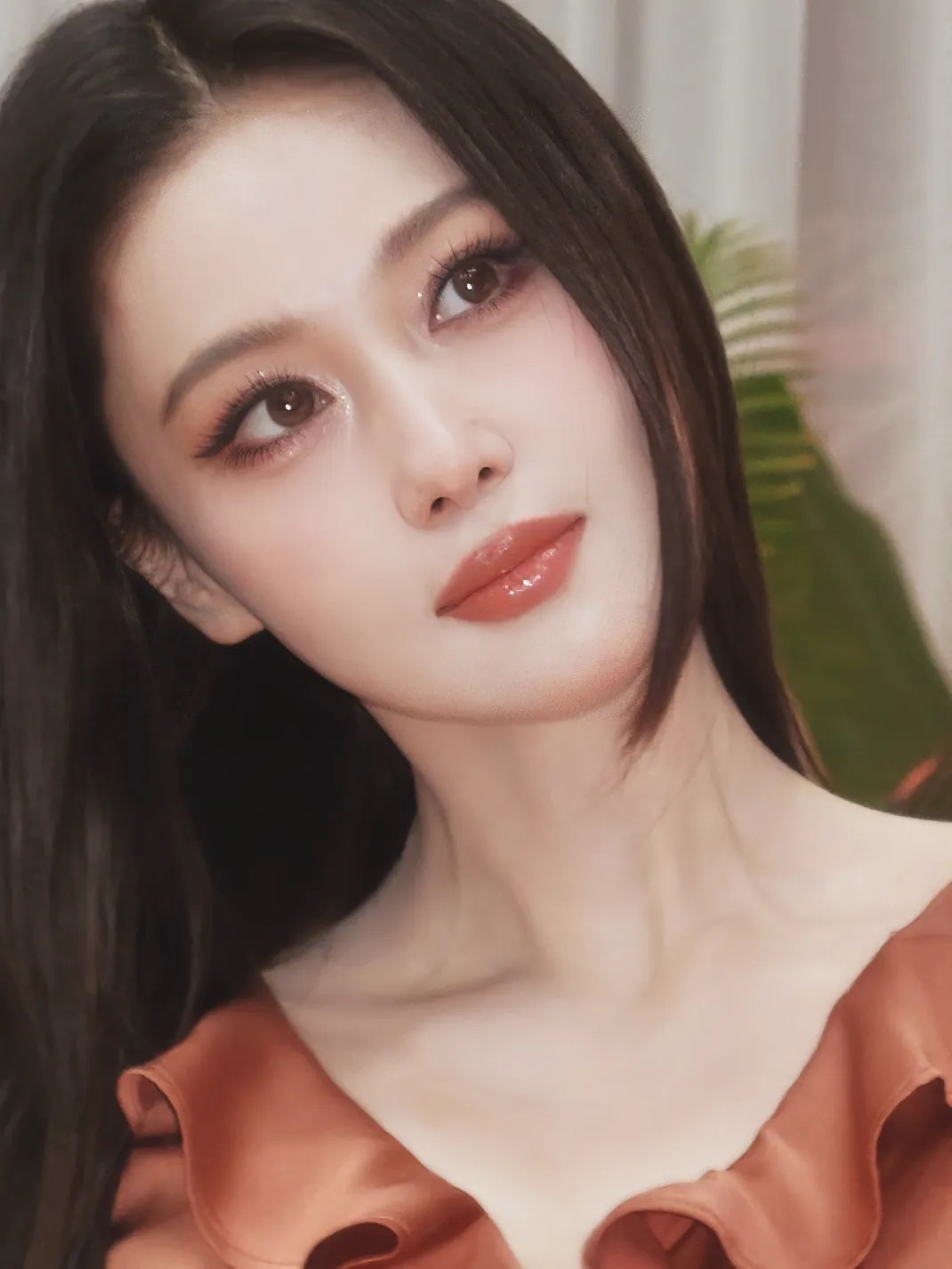 张馨予  这也是绝对权威的一张脸 