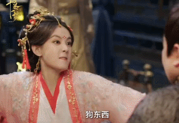 李一桐 打你就打了女主这武力值也是杠杠滴，这波操作猛如虎，也太有气场了，这样的画