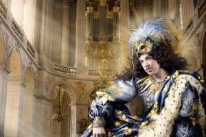 路易十四活了77岁却只洗过几次澡，他的情妇说：十米外臭气熏天
把时间拨回17世纪