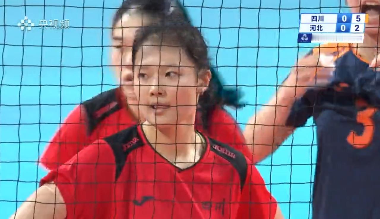 [U18女排全运会]1/4决赛:四川——河北  实时战况:

        1