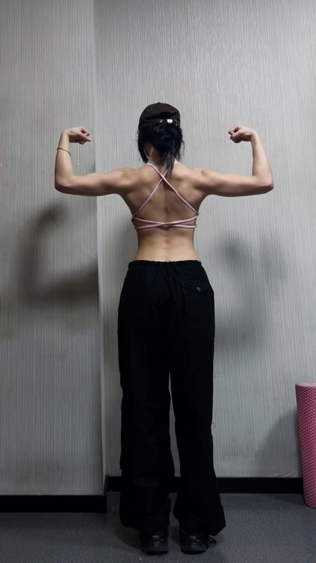 气血不足 心力不足的时候不如把自己当做植物一样生活🍃饮食 睡眠 晒太阳 生长 