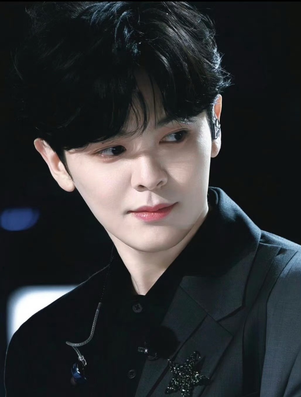 尤长靖冒头是华语乐坛之幸尤长靖的冒头，是乐坛之幸——让好声音被听见，让好歌手被尊