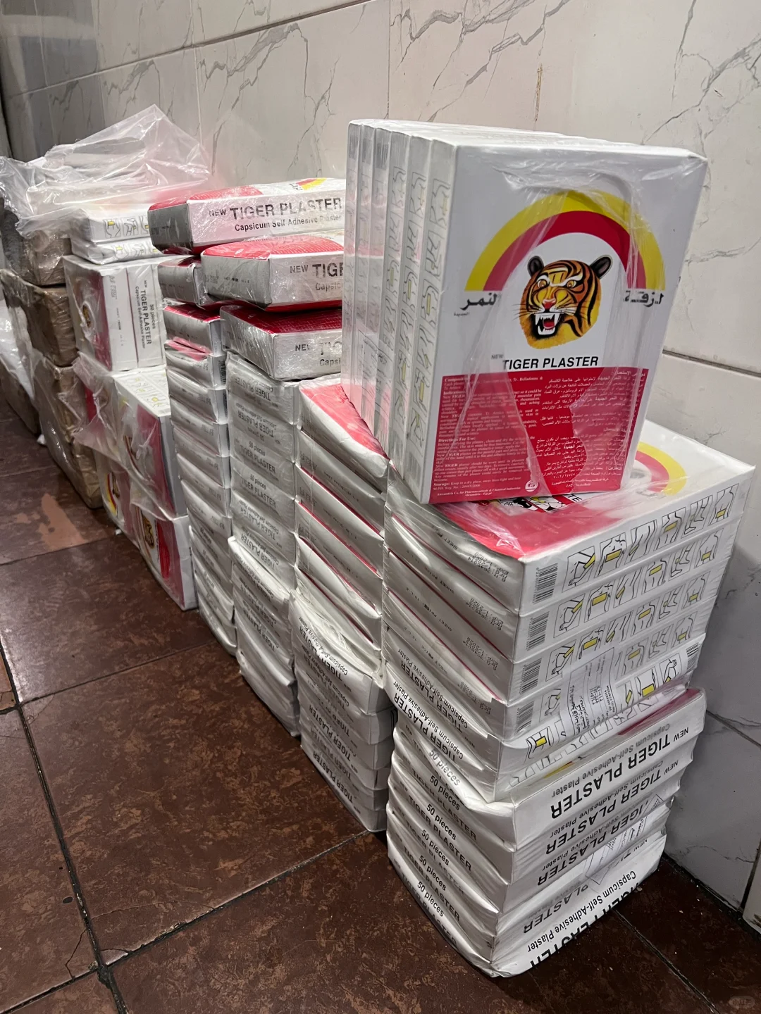 埃及中餐“一串之滇”不光有美食。还有老虎贴