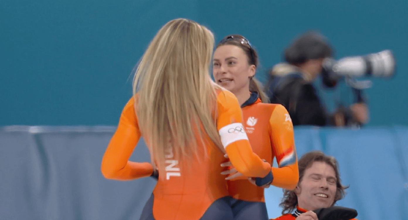 冬奥速滑女500米：科克36秒49破奥运纪录夺金，荷兰包揽前二