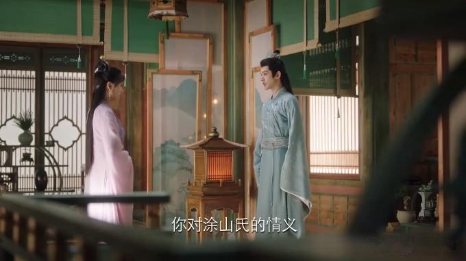 《长相思》这波打脸，可太解气了！

防风意映又当又立：

一边假装乖孙媳，在涂山