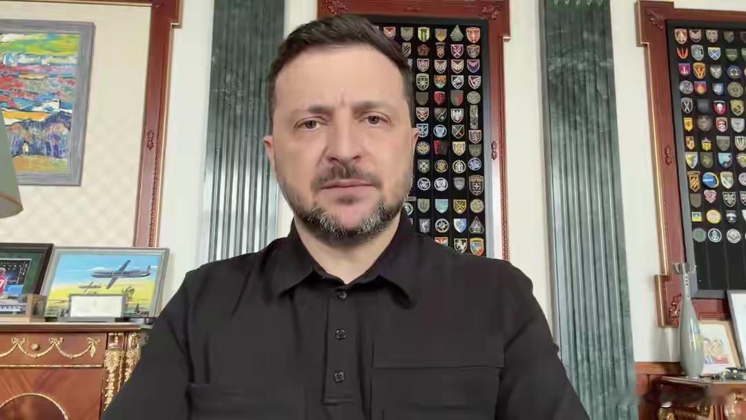 双方互相对轰袭击，预示着战事扩大升级，局势也会滑向失控的危险。停火止战和平难，无