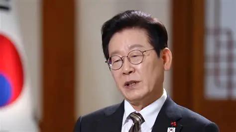 同一天，东亚两个邻国，对待中国游客的态度直接拉出极致反差，格局差距一眼就能看清。
