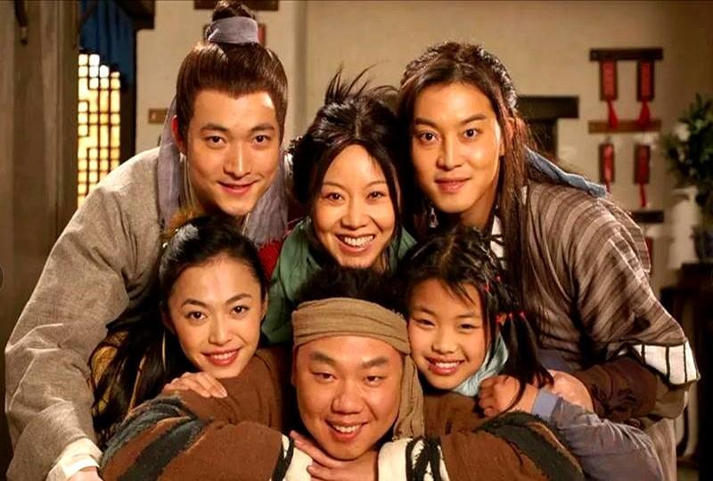 一晃20年，《武林外传》里那个“客户满意率百分之九十九点九九”的上官云顿，现在什