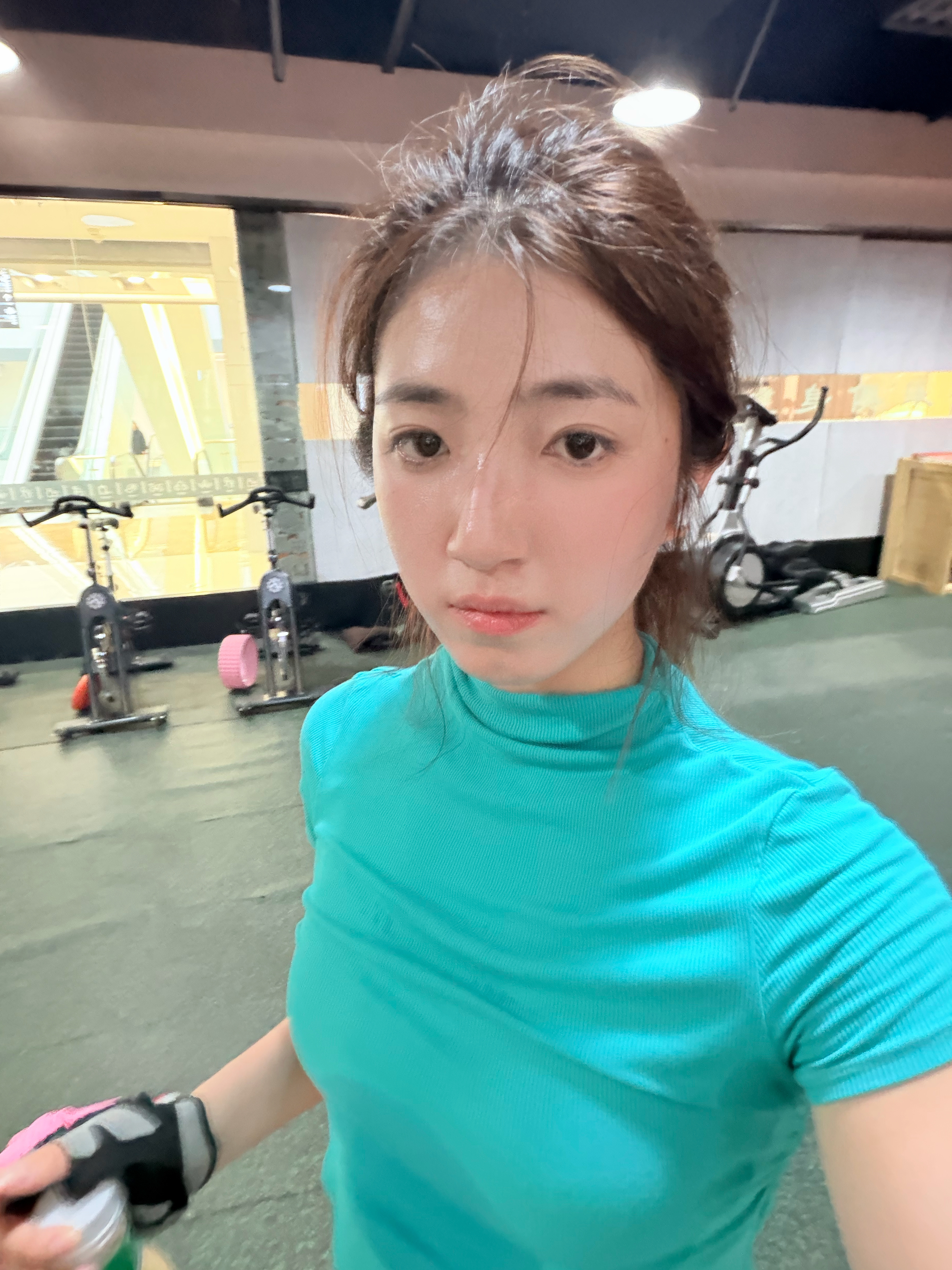 更独立 更有主见且富有美感的生活下去 ​​​