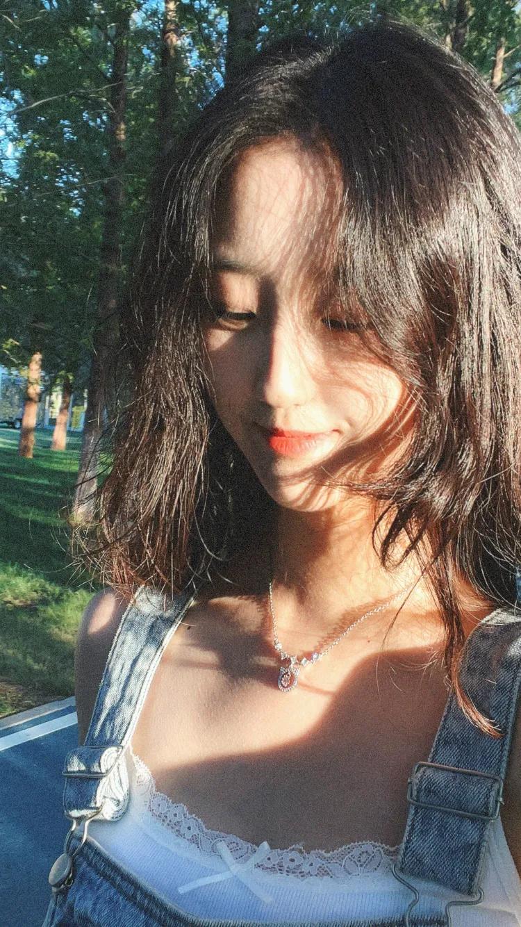 美女