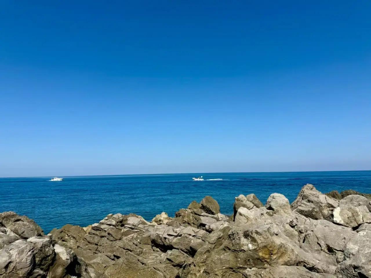 巴厘岛旅行惊魂！成都女孩因肠胃炎离世，这些旅行健康雷区千万别踩
 
据室友李女士