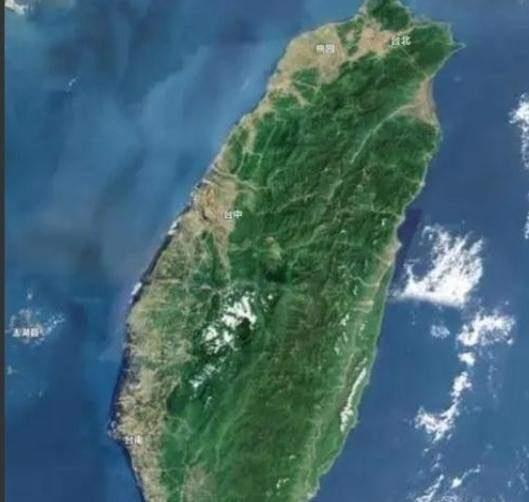 一旦大陆被逼出手解决台湾问题，战局可能转瞬即逝，台海不是乌克兰，中国也不是俄罗斯