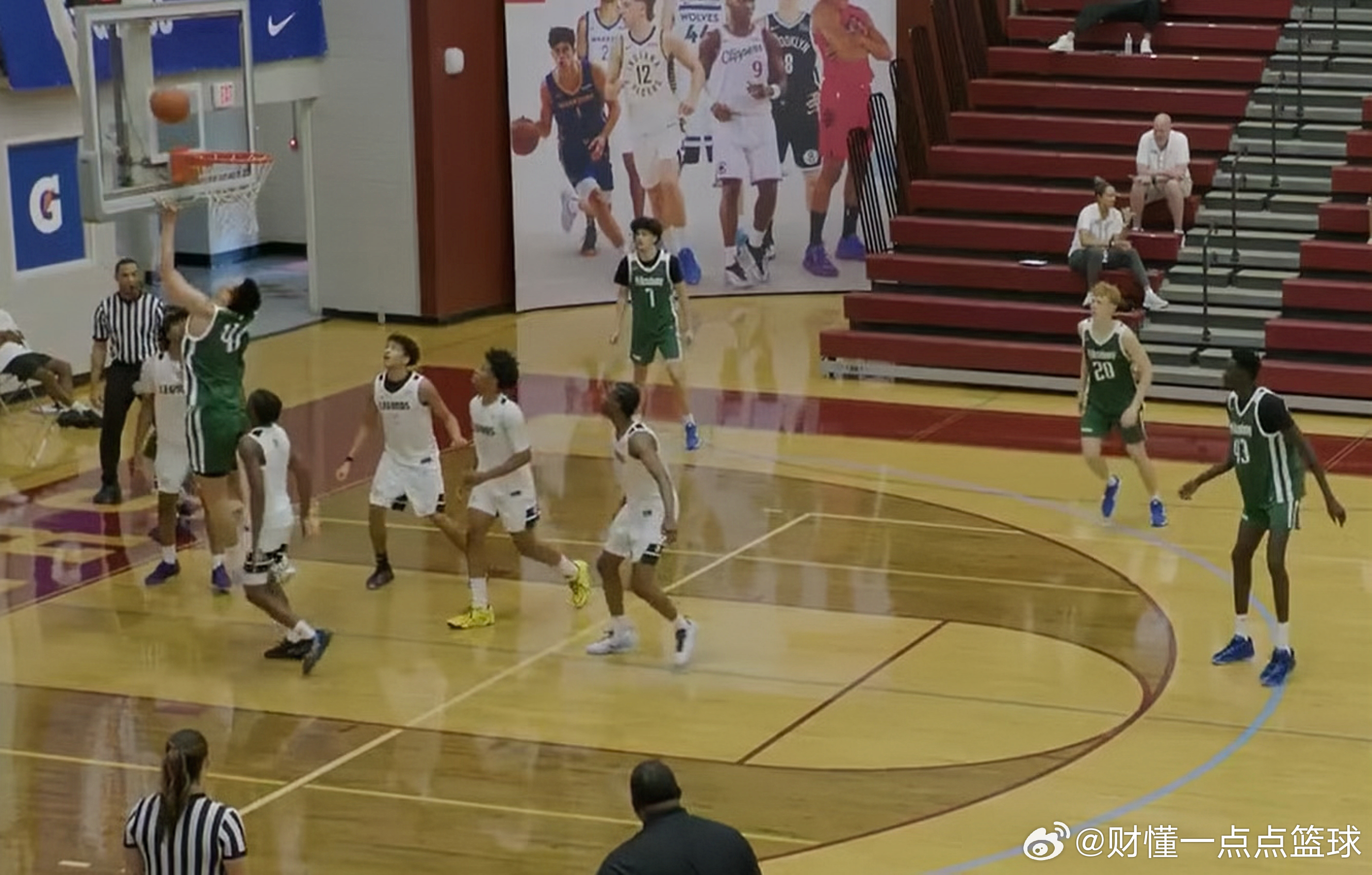王洪泽砍下16+8，助力绿队豪取五连胜挺进决赛NBA篮球学院赛今天继续进行，绿队