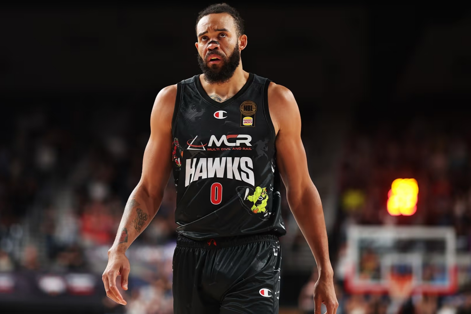 澳洲记者报道，麦基有可能缺席至NBL常规赛结束，他本赛季打了29场比赛，场均25