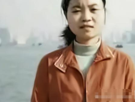 “我不要带母上学！”湖北学霸杨元元带母上学，研究生入学2个月后在宿舍自缢身亡。无