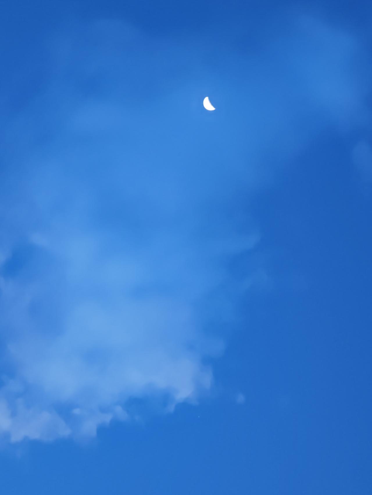 孙权想夺取蜀地，写信给刘备阐述理由。孙权的主要意思是：

刘璋武备败坏，不能自保