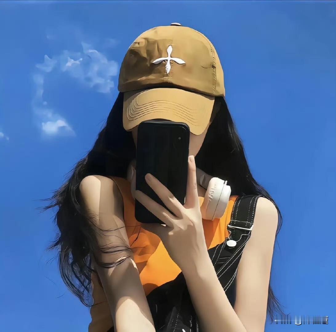 欲望旺盛的女人，往往藏着这3个特征，无关人品，只是天性不同
 
  很多人对“欲