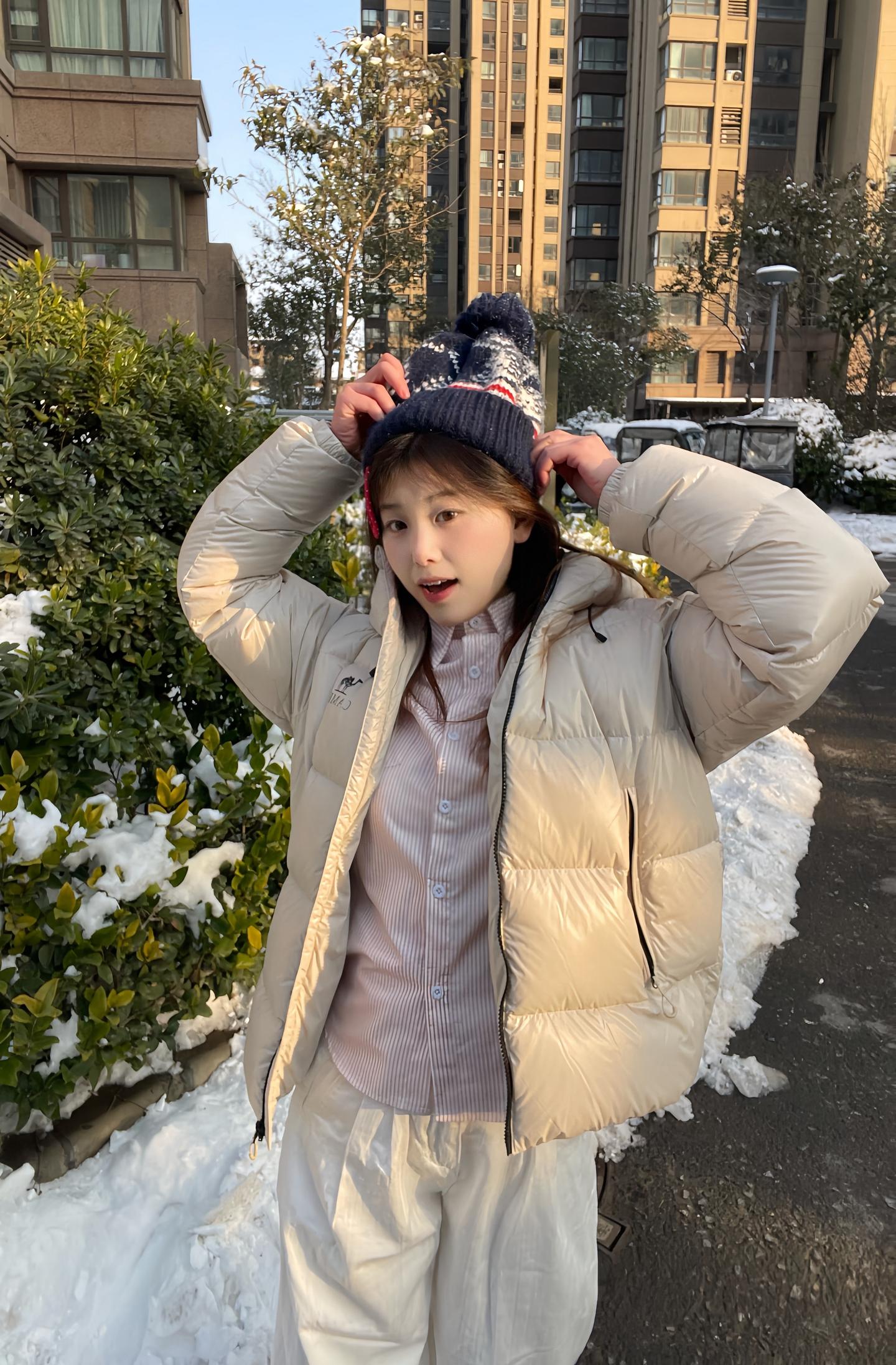 人会因为嘴硬而失去很多东西 也会因为心软而受到很多委屈