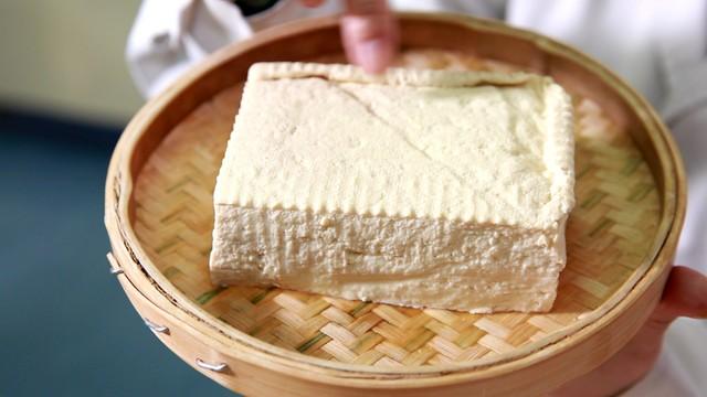 冠心病患者不能吃豆腐？医生强调：保护心脏，这3种东西最好少吃

冠心病患者在饮食