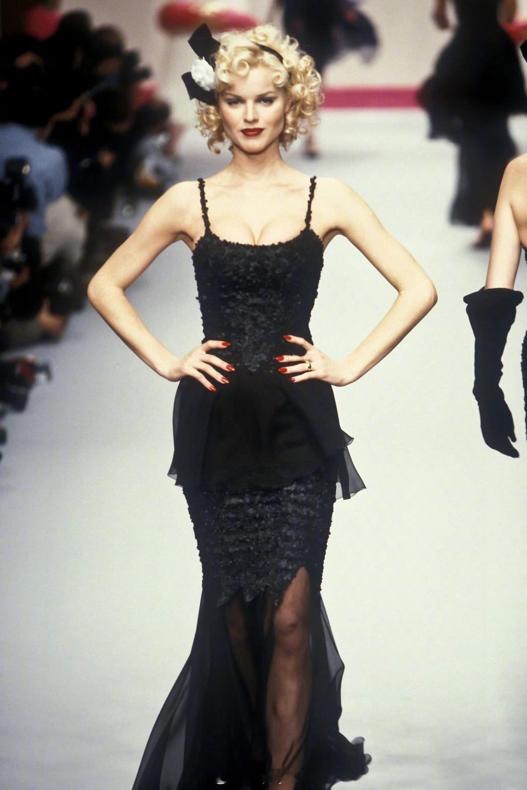 Chanel F/W 1995 by Karl Lagerfeld九十年代的奈儿