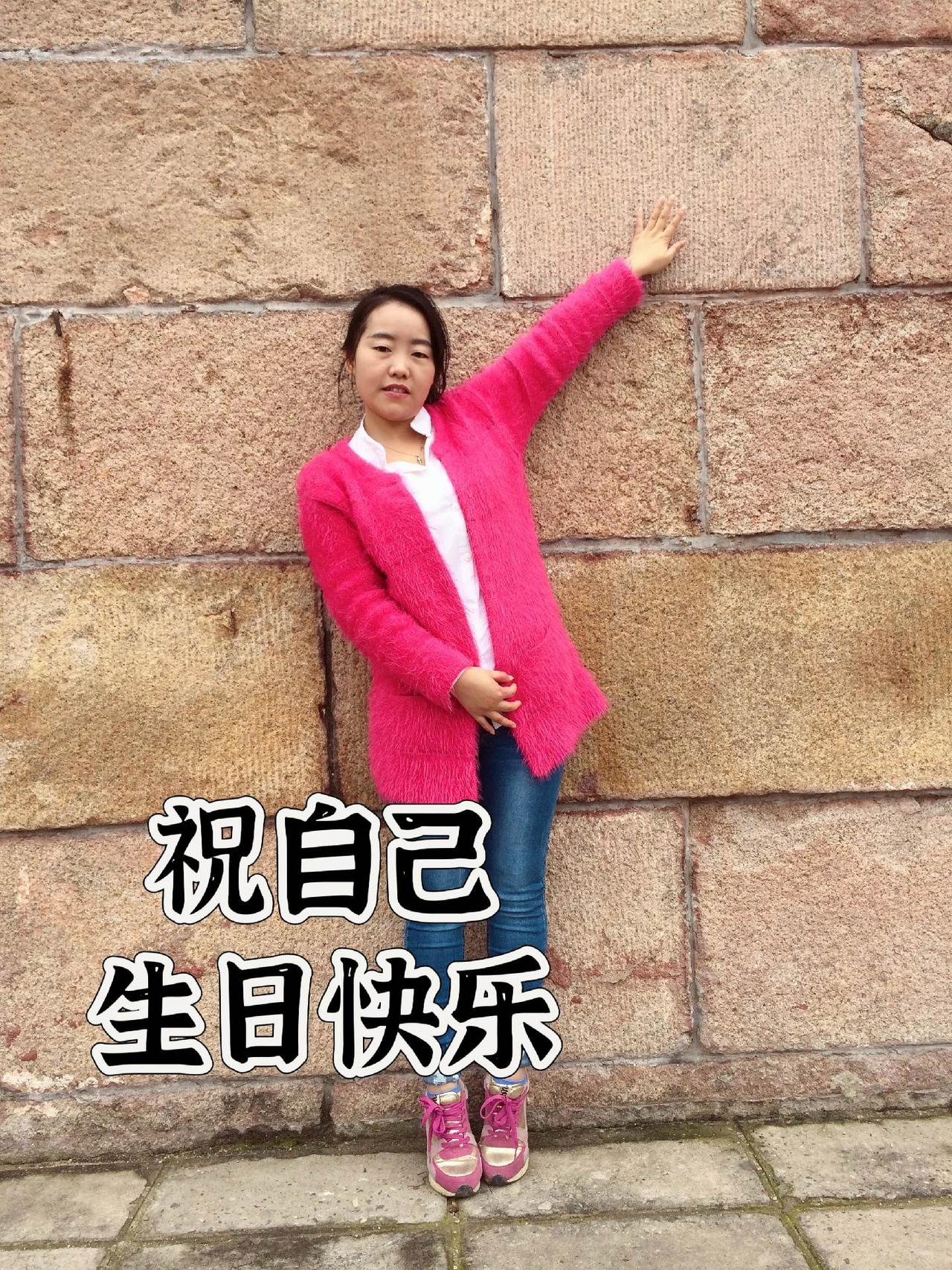 当了妈妈后才知道，什么叫活得很用力，那个慵懒随性的女孩越来越远。不敢生病，更怕孩