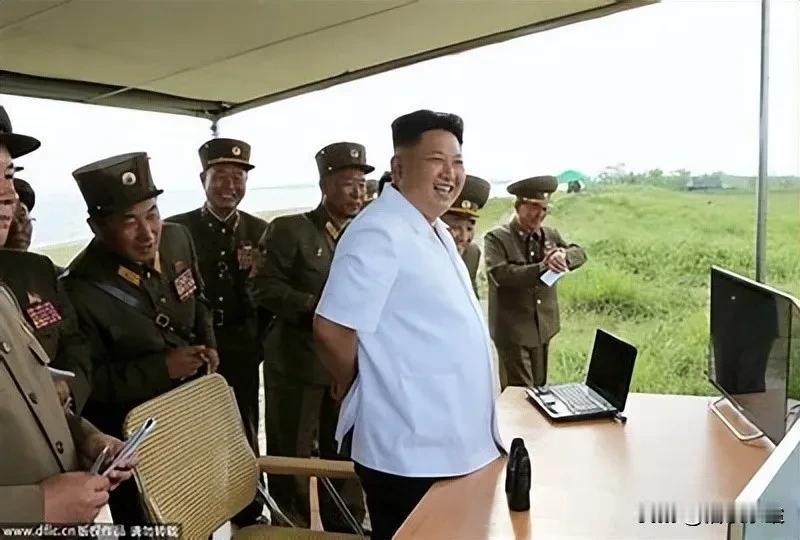 朝鲜武器展警告美国！金正恩：无视安全忧虑将采取军事措施，半岛局势升温？
朝鲜举办