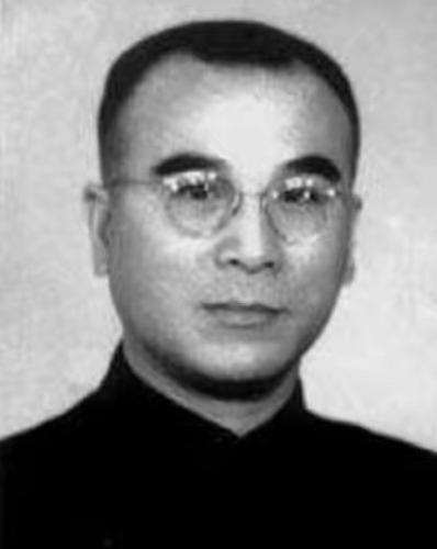 1949年，蒋介石下令，必要时候处决监狱里的共党，这个时候一名国民党检察官站了出