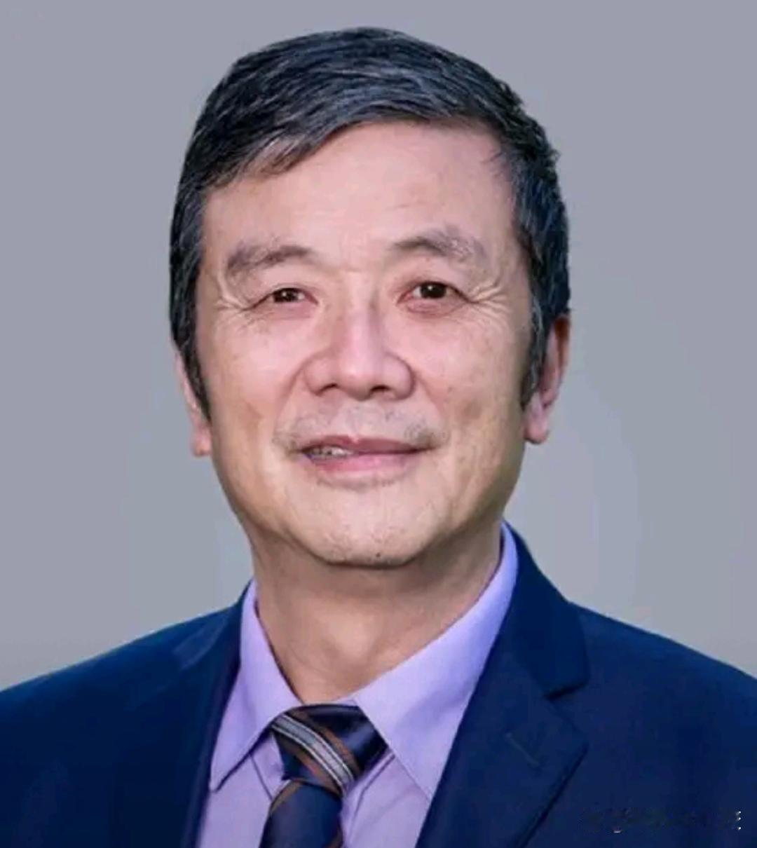 任正非[search_image]<任正非>的亲弟弟任树录[search_ima
