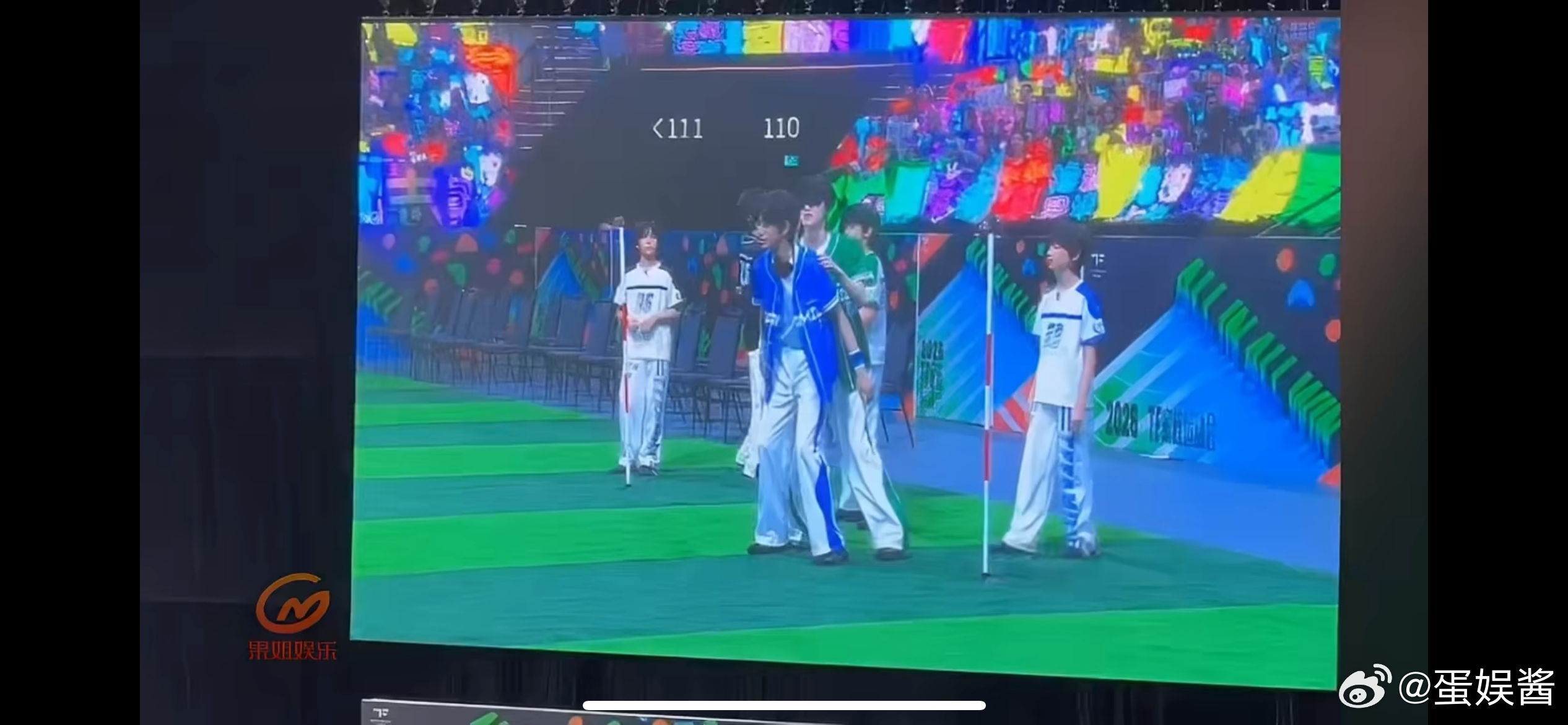 陈浚铭背黄朔陈浚铭和黄朔之前都是在4代的吧！感觉两个人都认识好久了，陈浚铭之前他