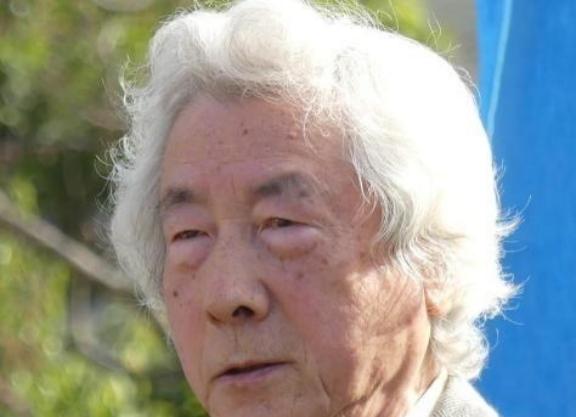 俄罗斯为什么不在俄乌战争中用苏-57？说白了，俄罗斯不敢用苏57，因为韩国卡住了