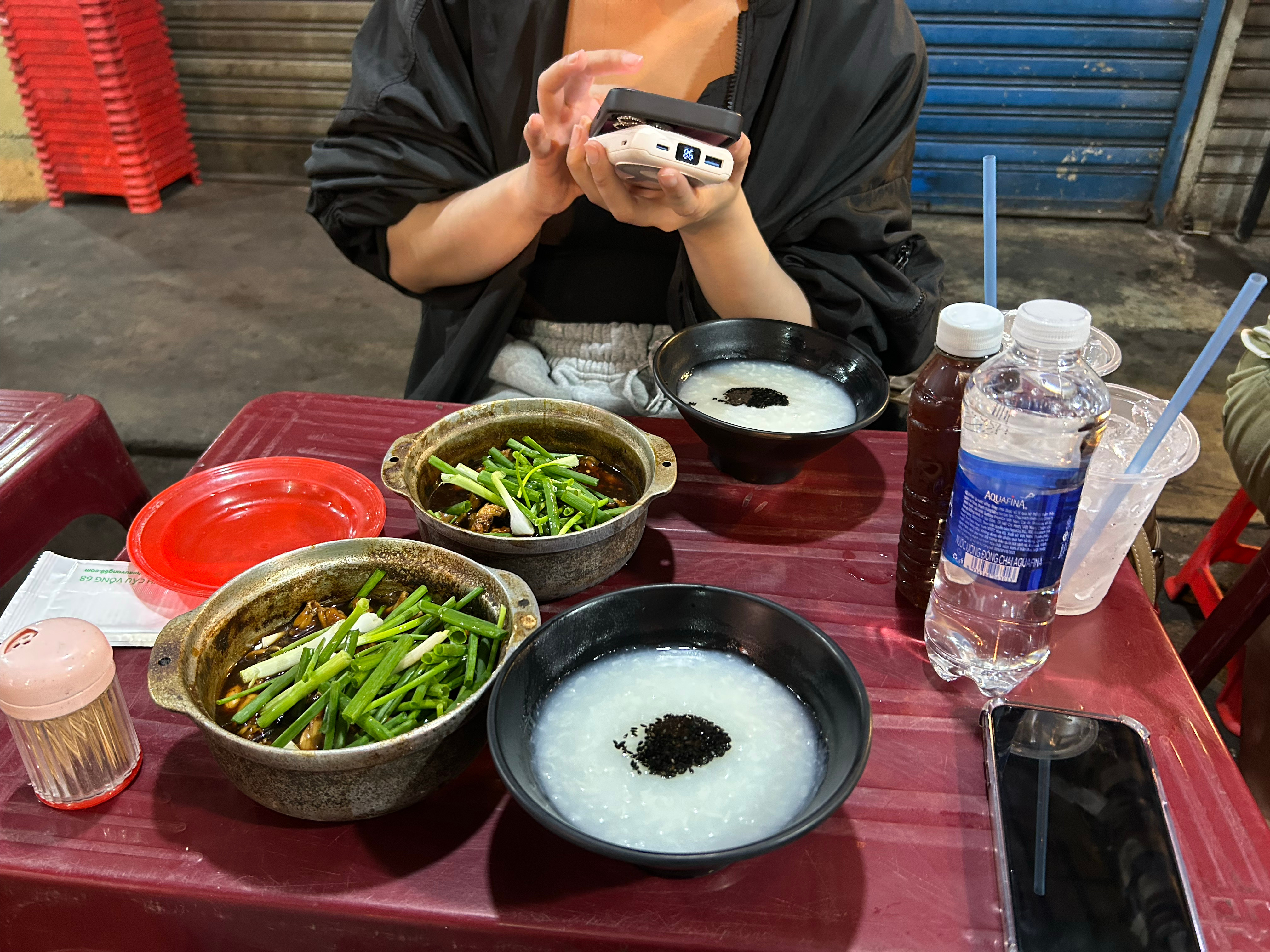 今天晚餐吃点不一样的，越南路边牛蛙粥🥣 ​​​