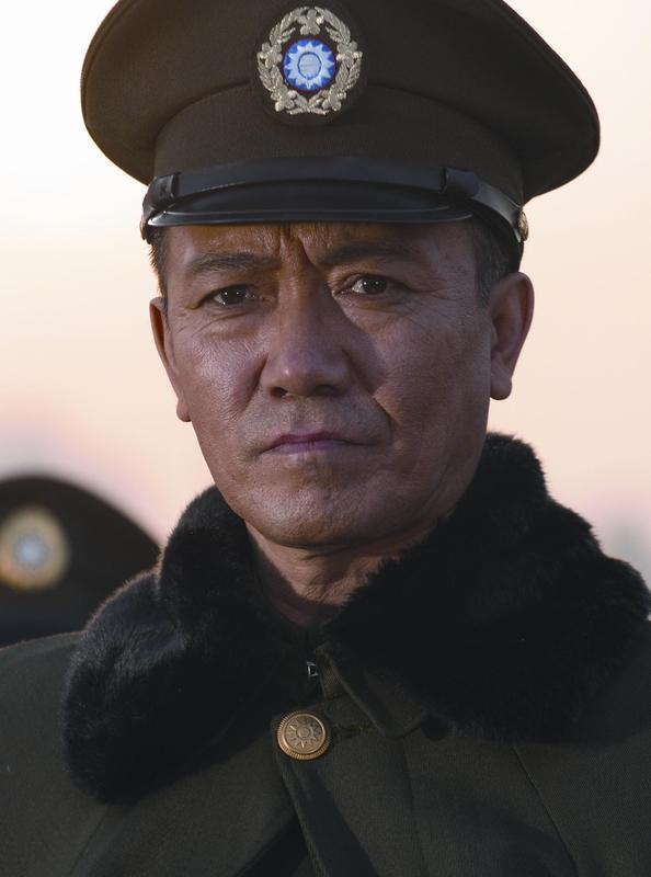 对老艺术家李幼斌的印象如何? 对李幼斌的印象，那肯定绕不开李云龙。《亮剑》里他把