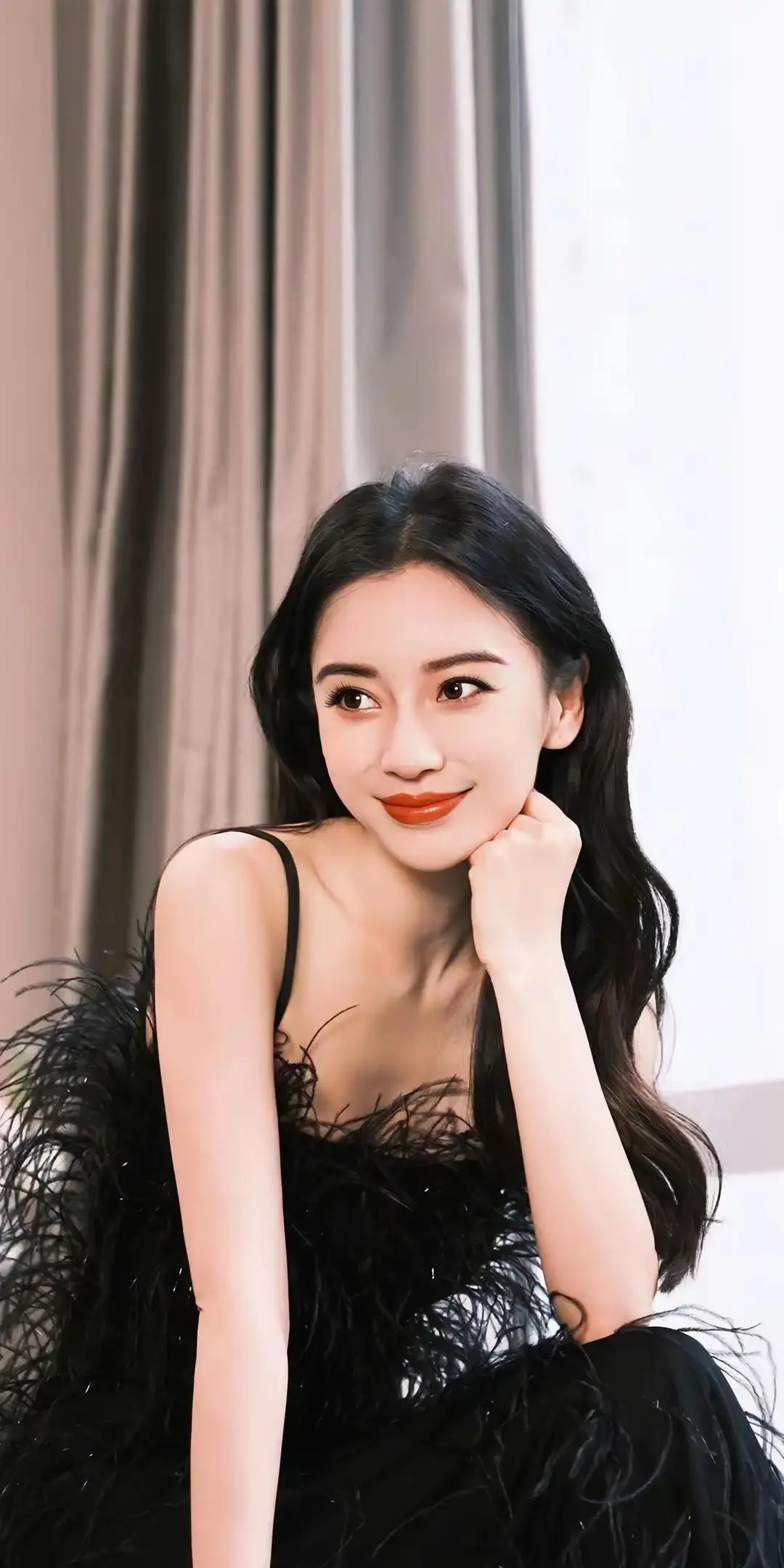 一觉睡醒
 
是不是全网都知道了。
 
今晨，2025广州国际车展开幕地定在琶洲