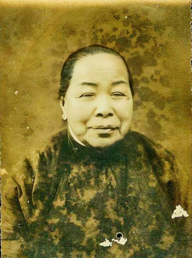 1963年，已经94岁的蒋妙月，向中央提出，说想去台湾，去见一见蒋介石，毛主席指