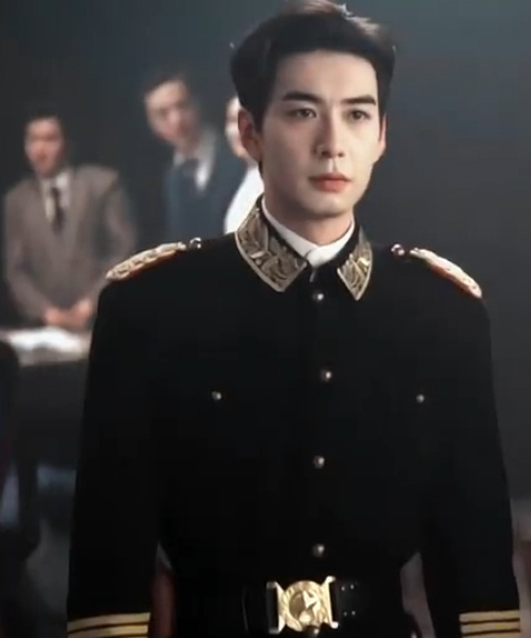 看国产剧已经不会让我爱上谁，大部分只会让我讨厌谁，越看越想辱，导演编剧演员一个都