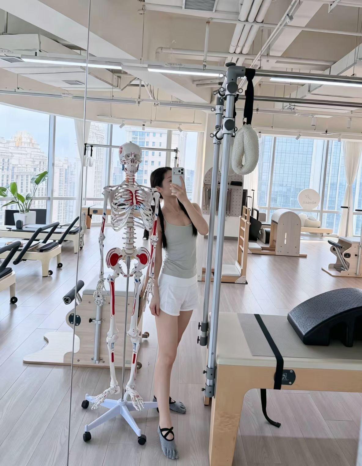 以骷髅为标杆，把健美练成魔鬼…
骷髅减肥 健身骷髅兵 骷髅设计 骷髅重生计划 健