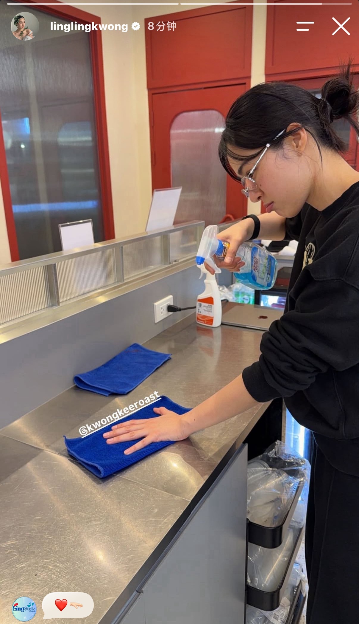 邝玲玲igs更新宝宝去店里啦 5555555 亲自把控店里每个细节cliniqu