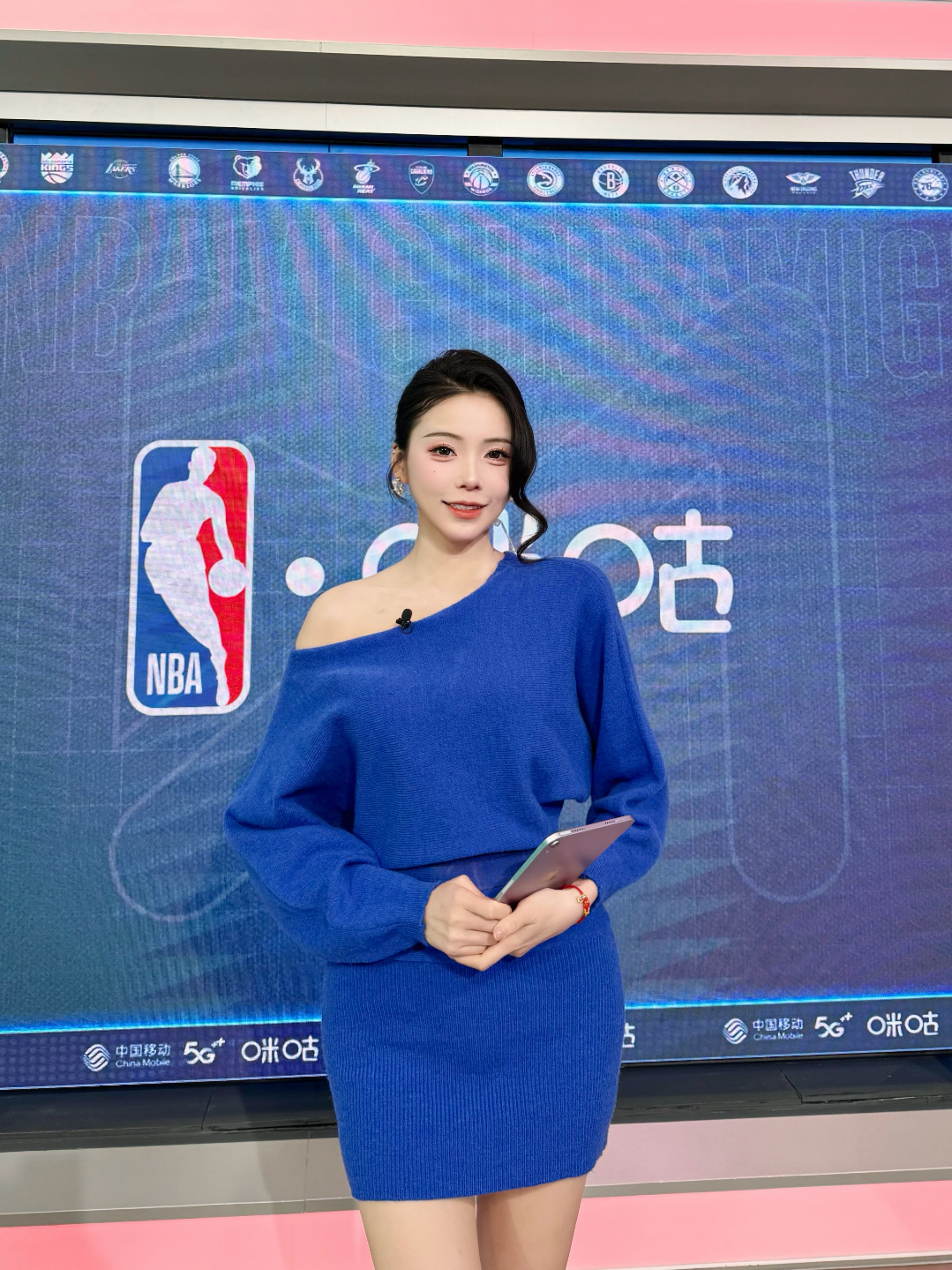 SUN'sLOOK 今日份打工人下班！日常记录一下工作穿搭 💙 很蓝NBA勇士