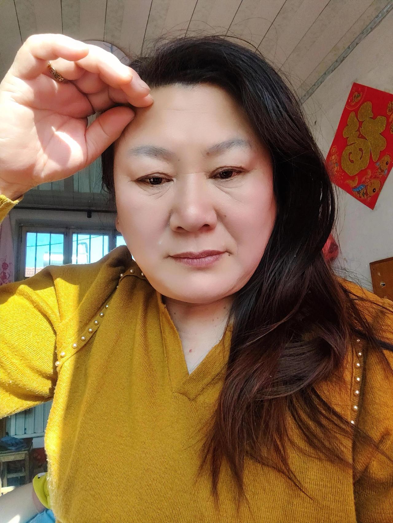 阳光下的温暖瞬间，记录美好生活