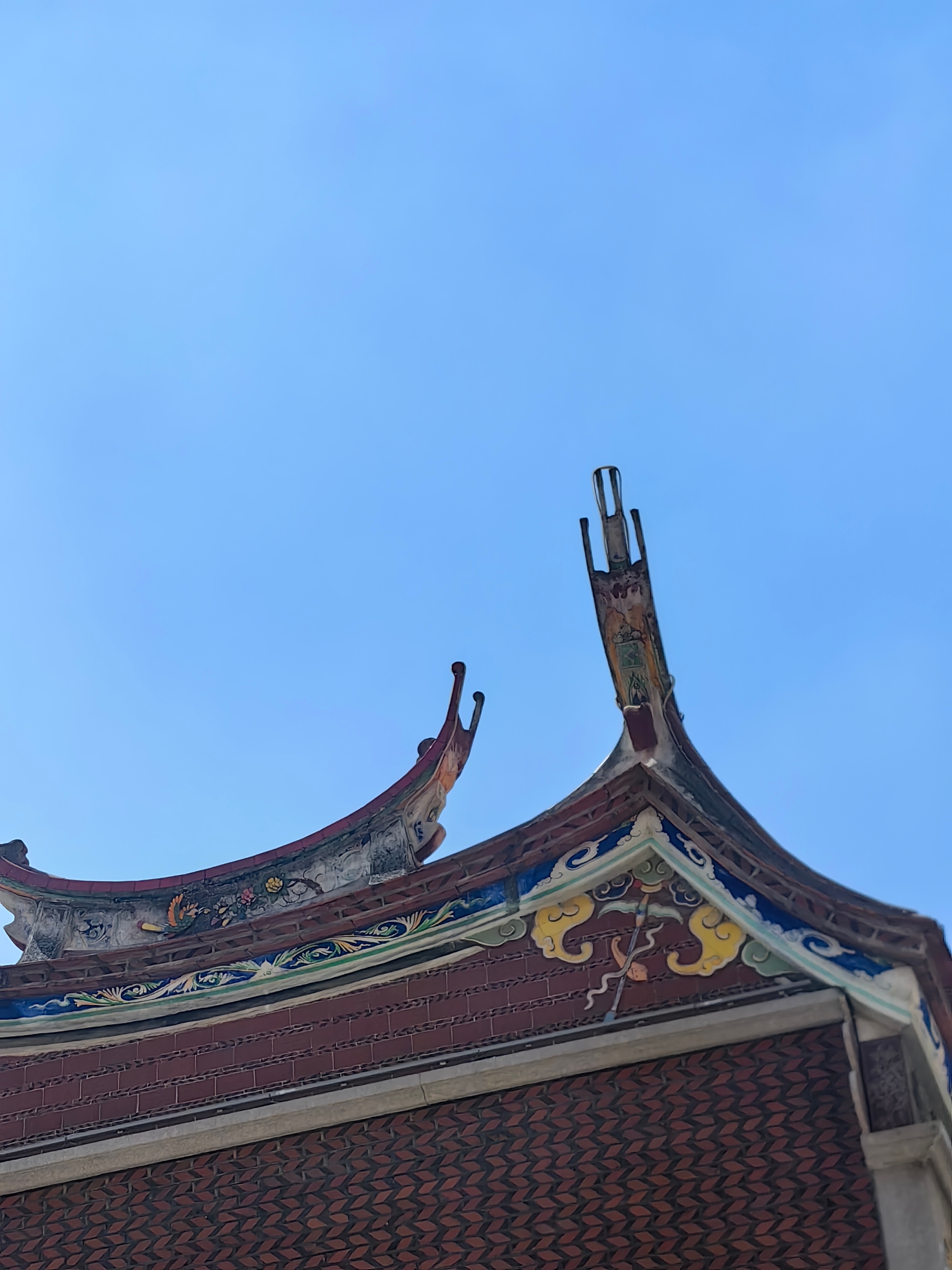落在手背的晨光，是天空递来的早上明信片。 ​​​