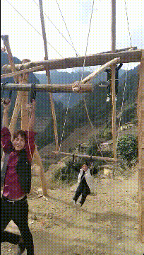农村制造的摩天轮看起来不比大城市的差啊！